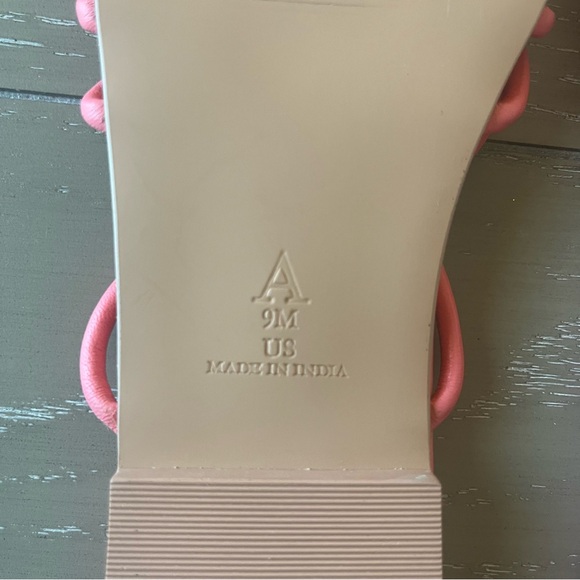 Maeve Anthropologie Pink Strappy Slide Flat Sandals Size 9 Summer NWOT Coastal - Picture 9 of 9